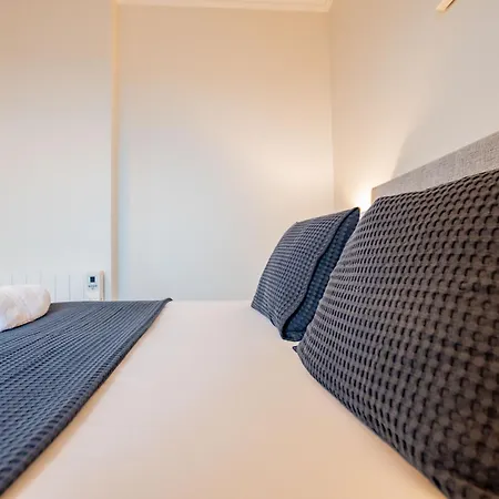 Dockland - Penthouse Apartment Galway