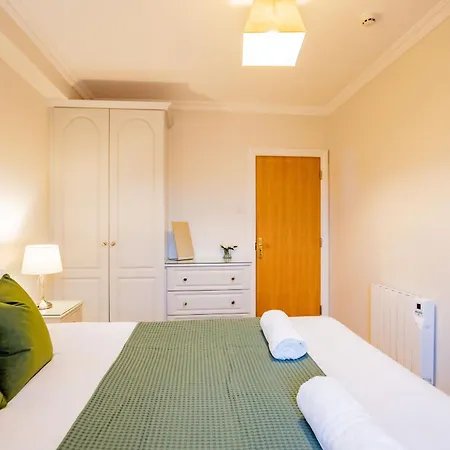 Apartment Dockland - Penthouse Galway