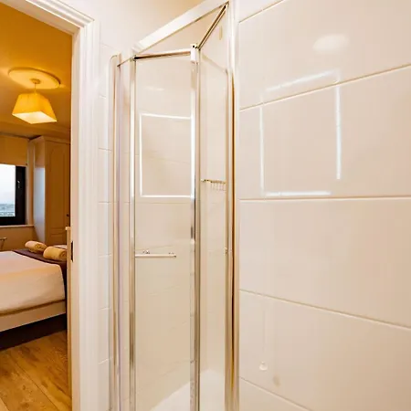 Dockland - Penthouse * Galway